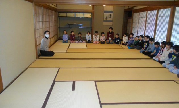 第一園 第二園 うめ組(5歳児)お茶会 2月26日