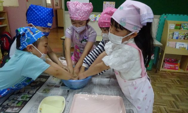 第二園 よもぎ団子作り 5月28日